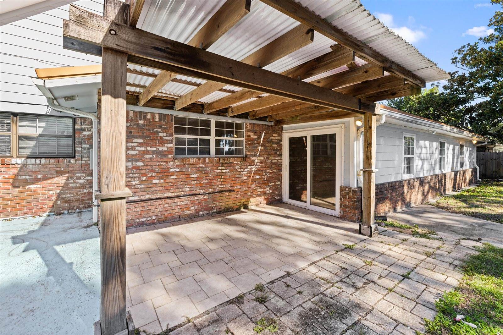 9 Elkwood Court, Shalimar, FL 32579