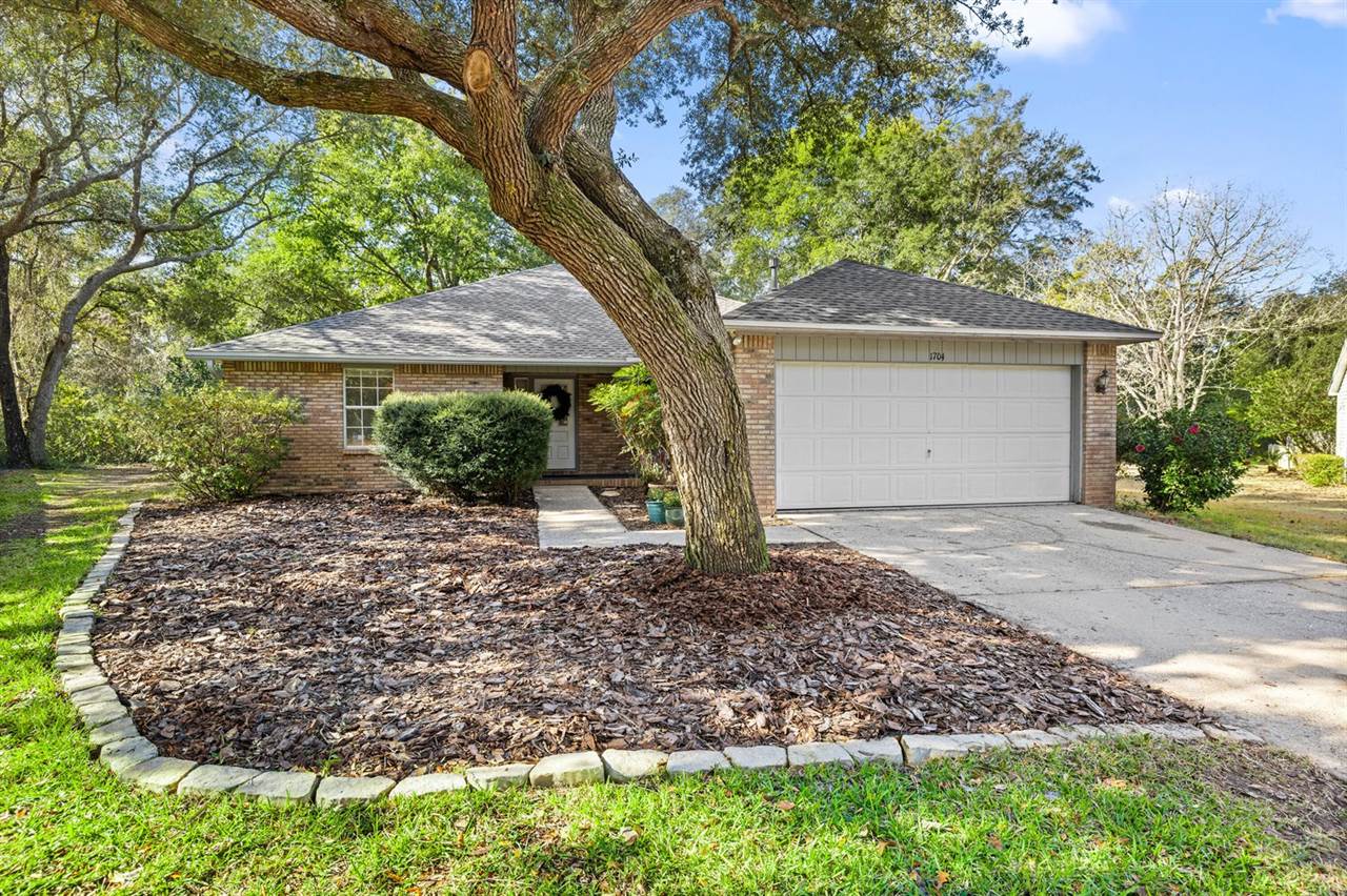 1704 Crestone Cove, Niceville, FL 32578