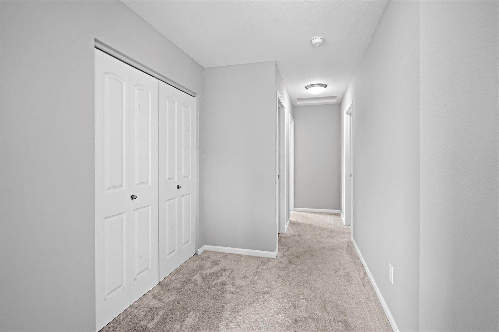 15014 73rd St, Kenosha, WI 53142