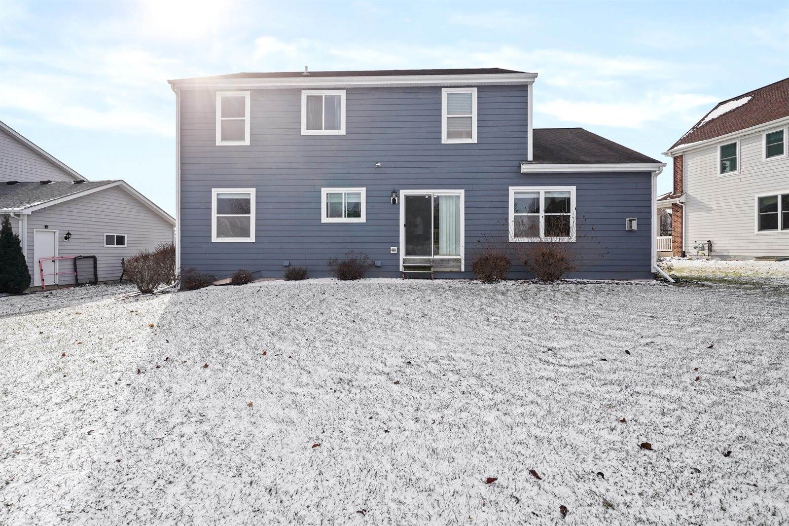 15014 73rd St, Kenosha, WI 53142