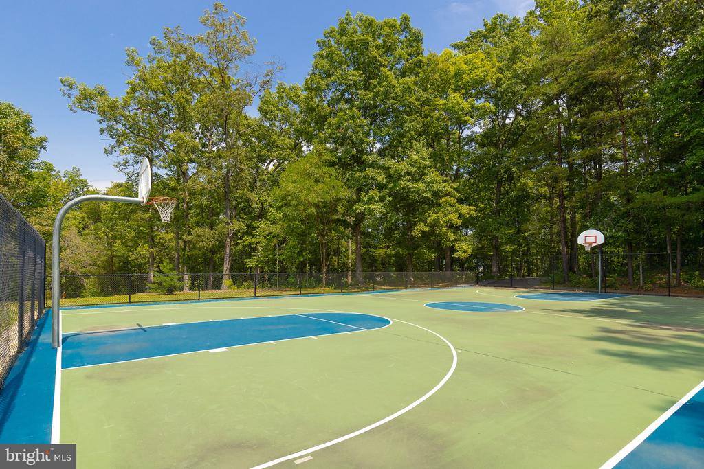 201 Washington Street, Locust Grove, VA 22508