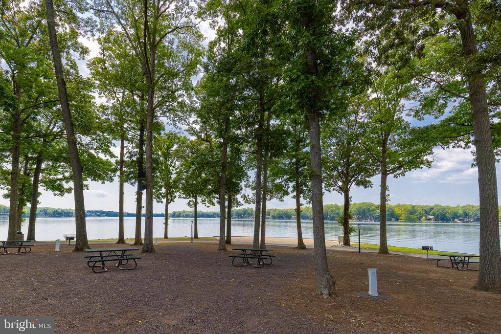 201 Washington Street, Locust Grove, VA 22508