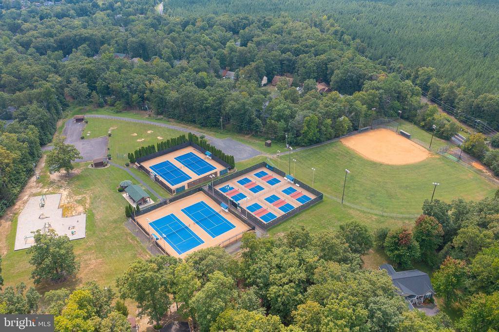 201 Washington Street, Locust Grove, VA 22508