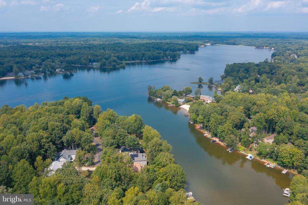 201 Washington Street, Locust Grove, VA 22508