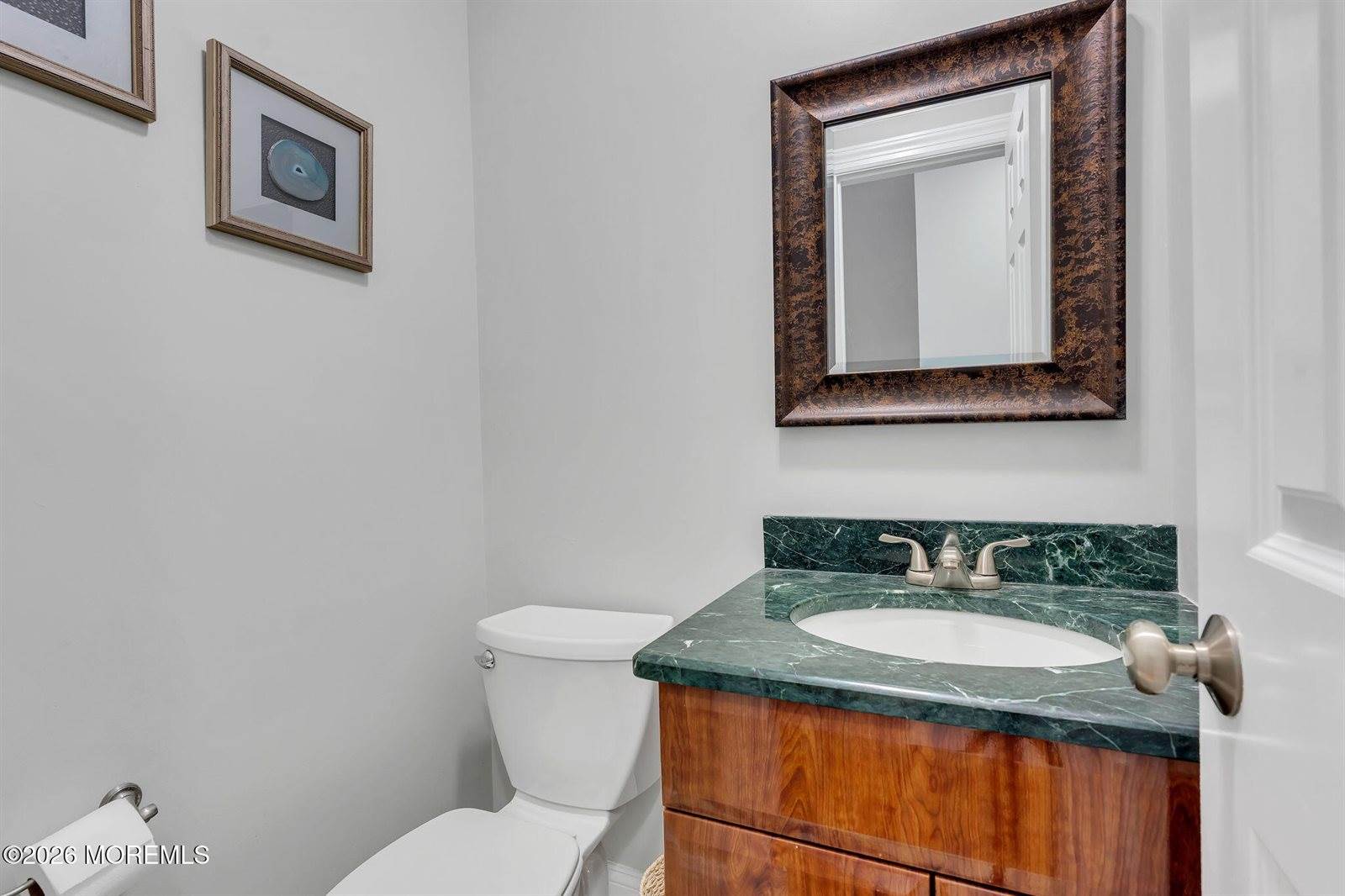 23 East Manor Sq Square, Highlands, NJ 07732