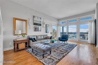 23 East Manor Sq Square, Highlands, NJ 07732