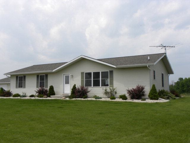 6792 W Carnot Rd, Forestville, WI 54213