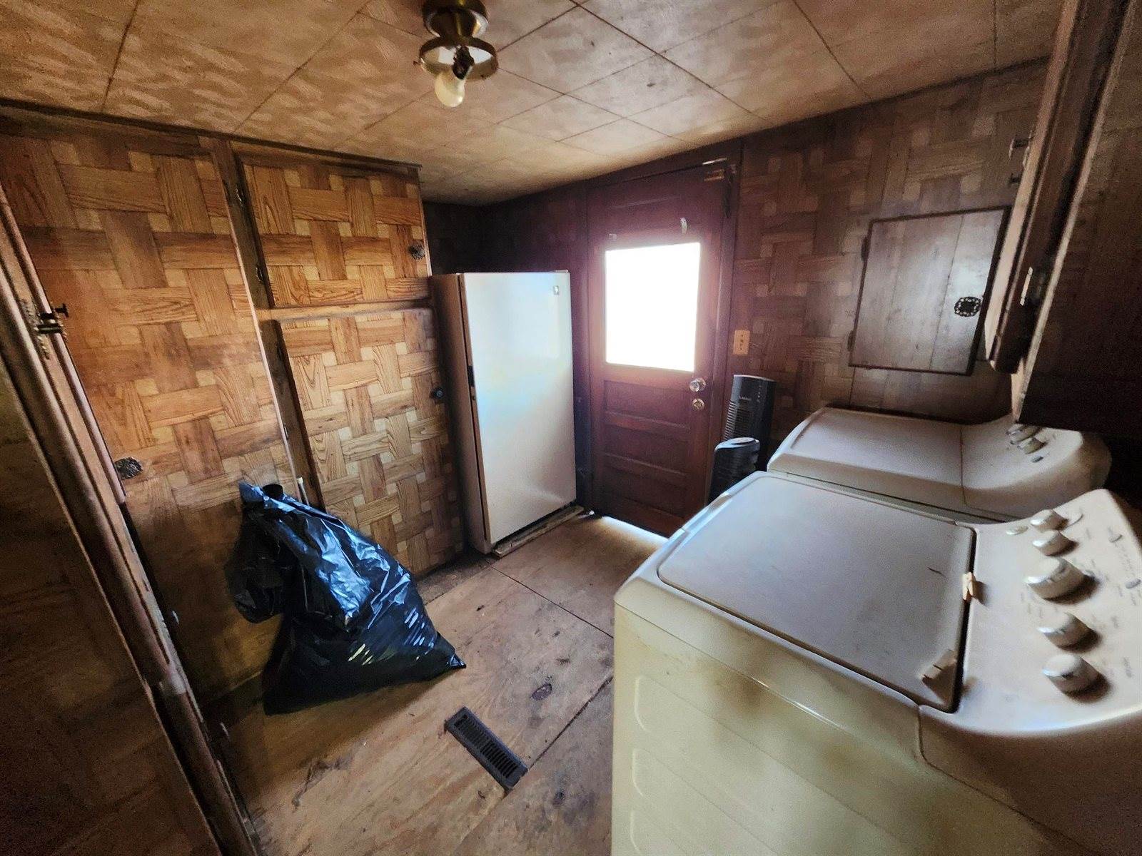 620 East 2nd St, Douglass, KS 67039