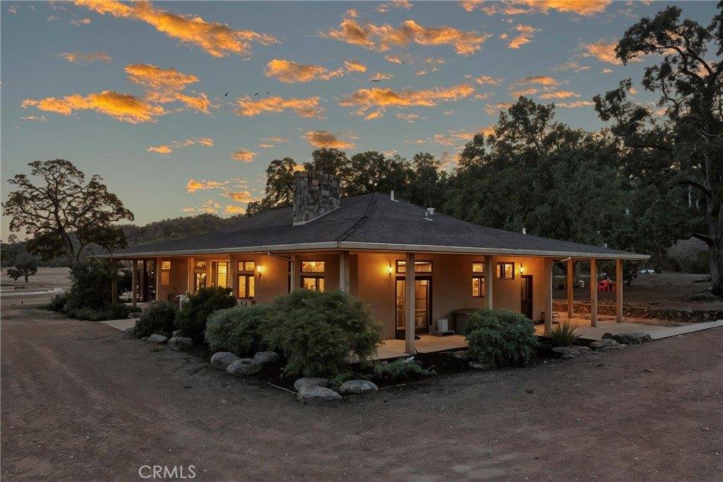 17205 Black Oak Hill, Middletown, CA 95461