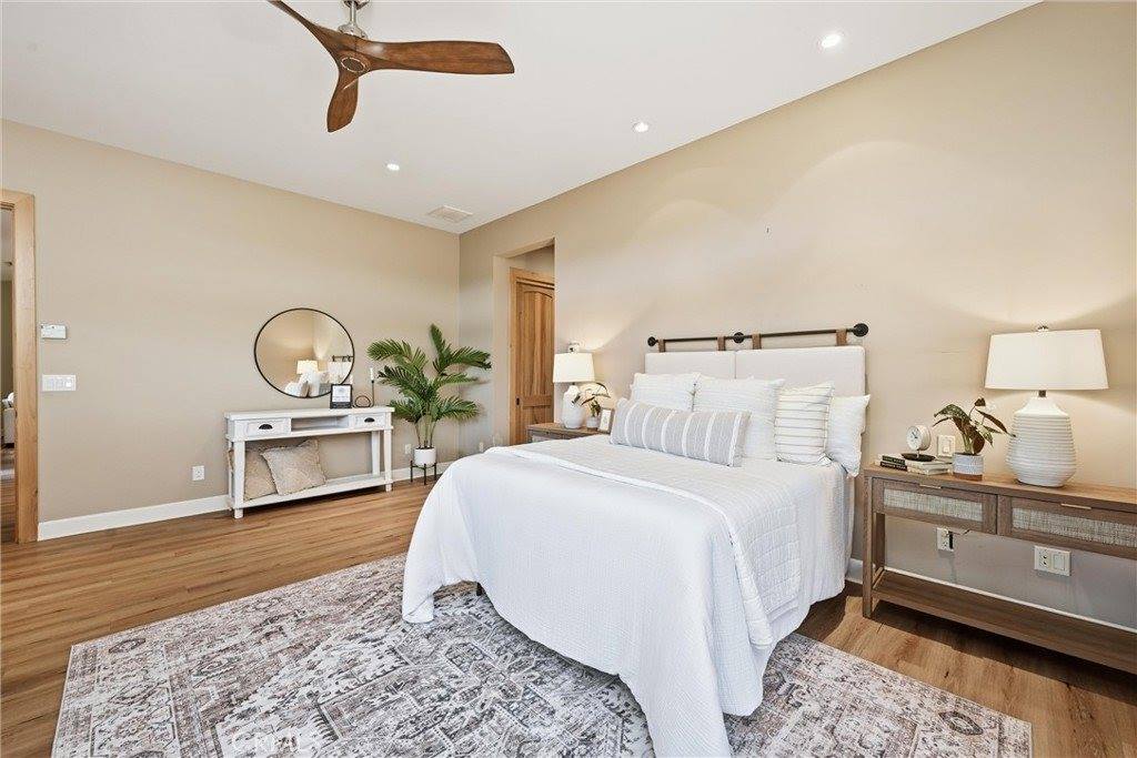 17205 Black Oak Hill, Middletown, CA 95461