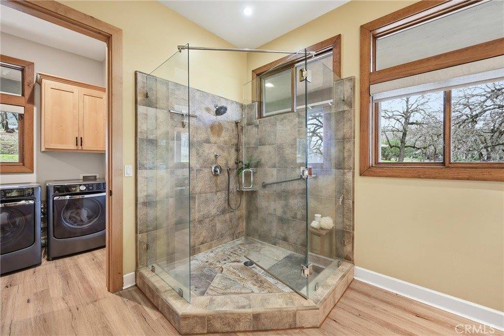 17205 Black Oak Hill, Middletown, CA 95461