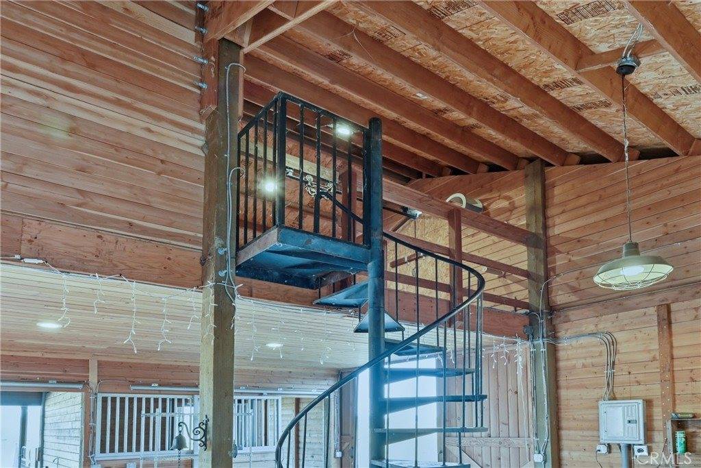 17205 Black Oak Hill, Middletown, CA 95461