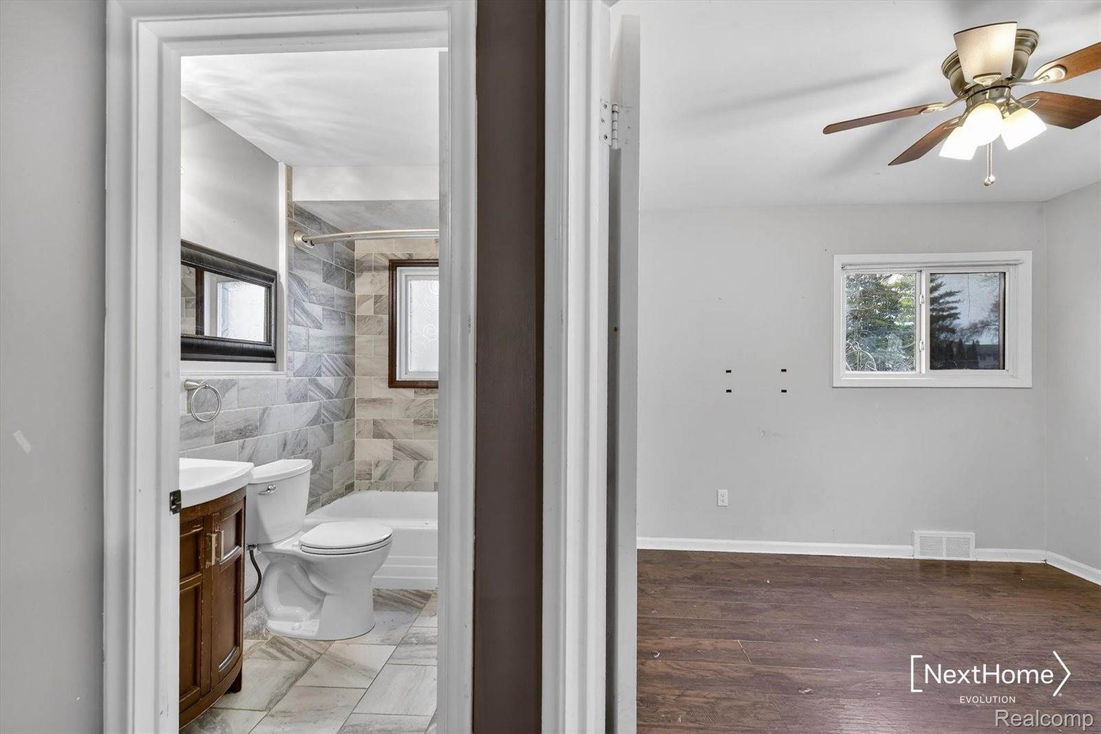 32216 Balmoral Street, GardenCityCity_Wayne, MI 48135