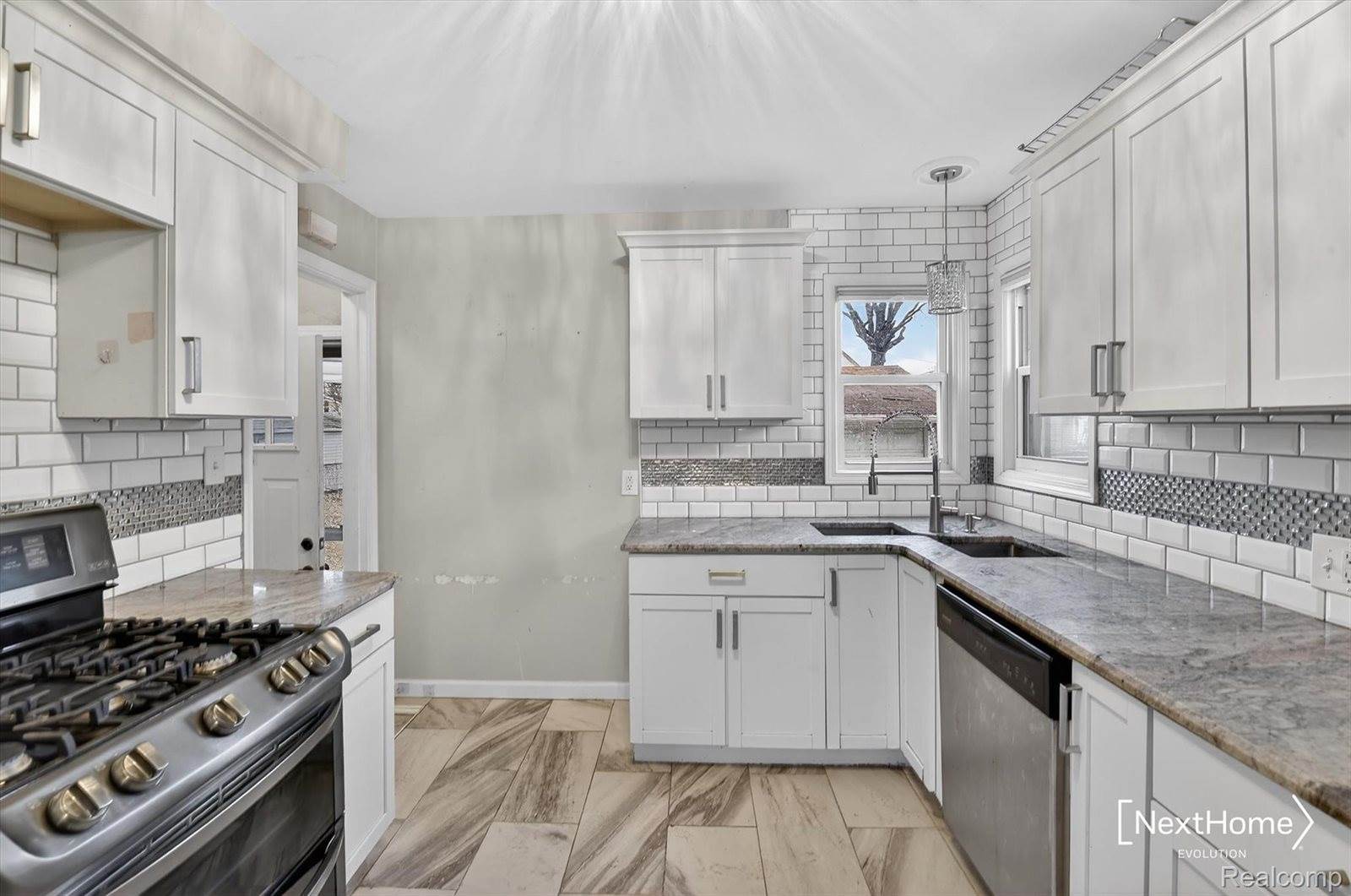 32216 Balmoral Street, GardenCityCity_Wayne, MI 48135