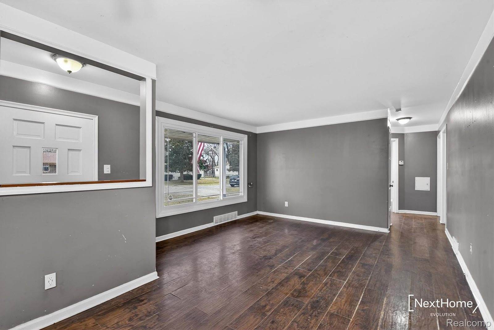 32216 Balmoral Street, GardenCityCity_Wayne, MI 48135