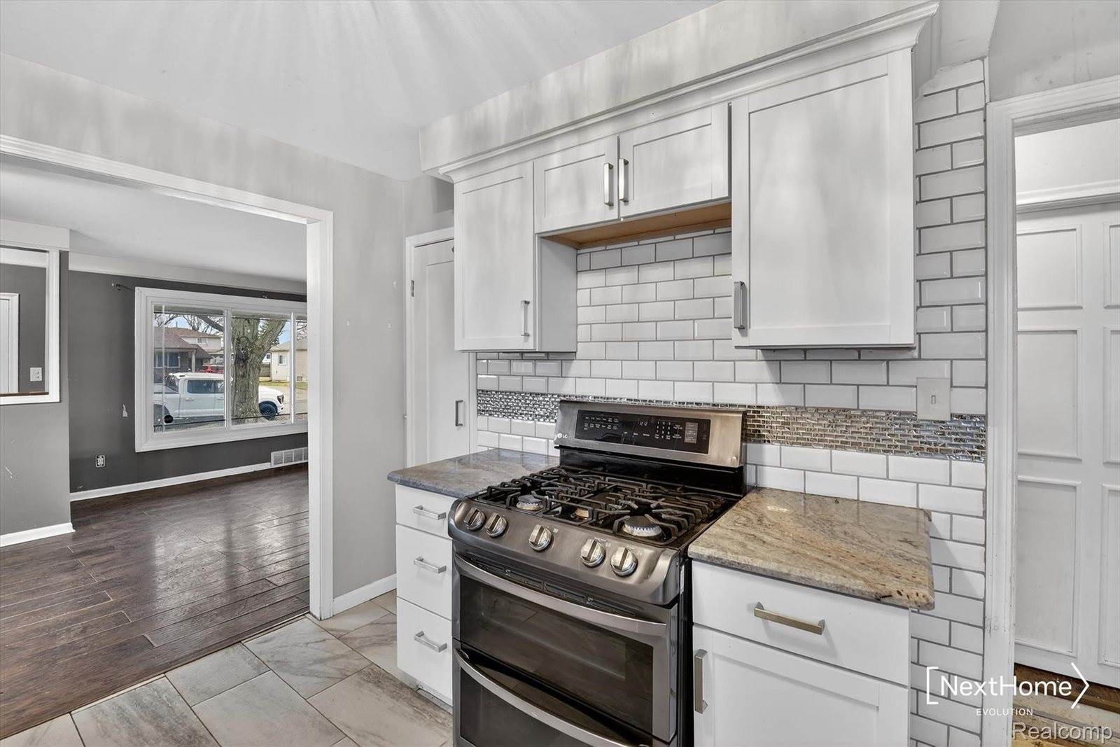 32216 Balmoral Street, GardenCityCity_Wayne, MI 48135