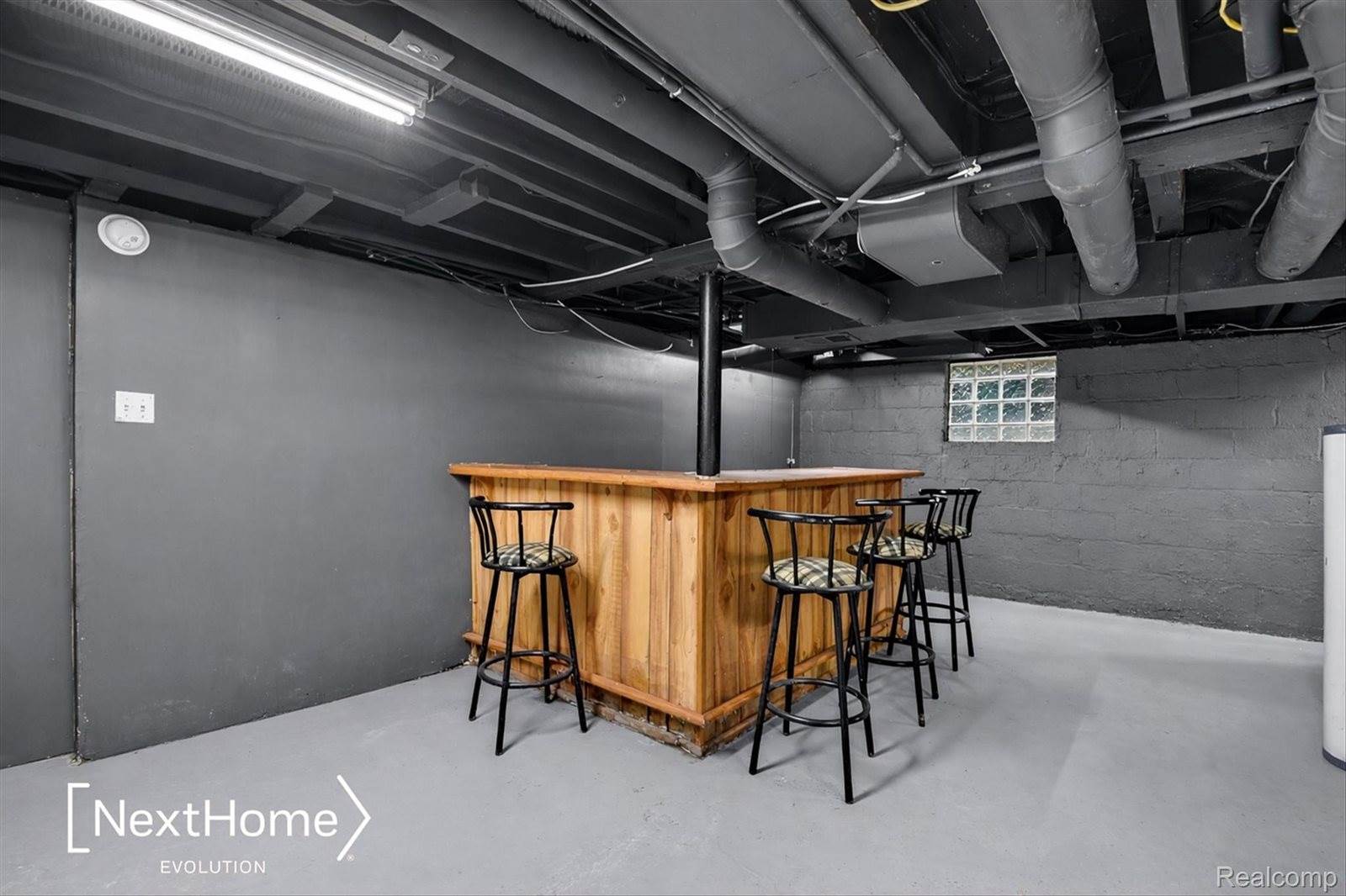 645 Riverbank Street, WyandotteCity_Wayne, MI 48192