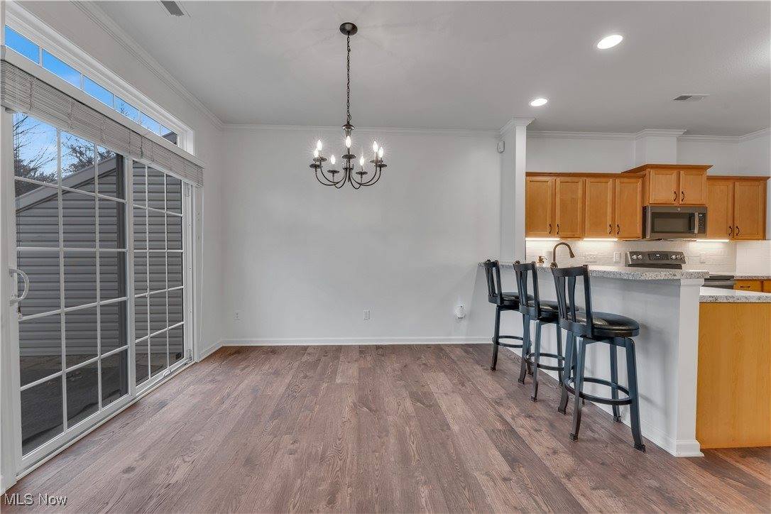 24 Hunters Woods Boulevard, Canfield, OH 44406