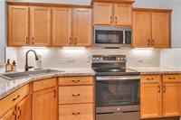 24 Hunters Woods Boulevard, Canfield, OH 44406