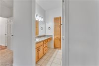 24 Hunters Woods Boulevard, Canfield, OH 44406