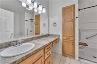 24 Hunters Woods Boulevard, Canfield, OH 44406