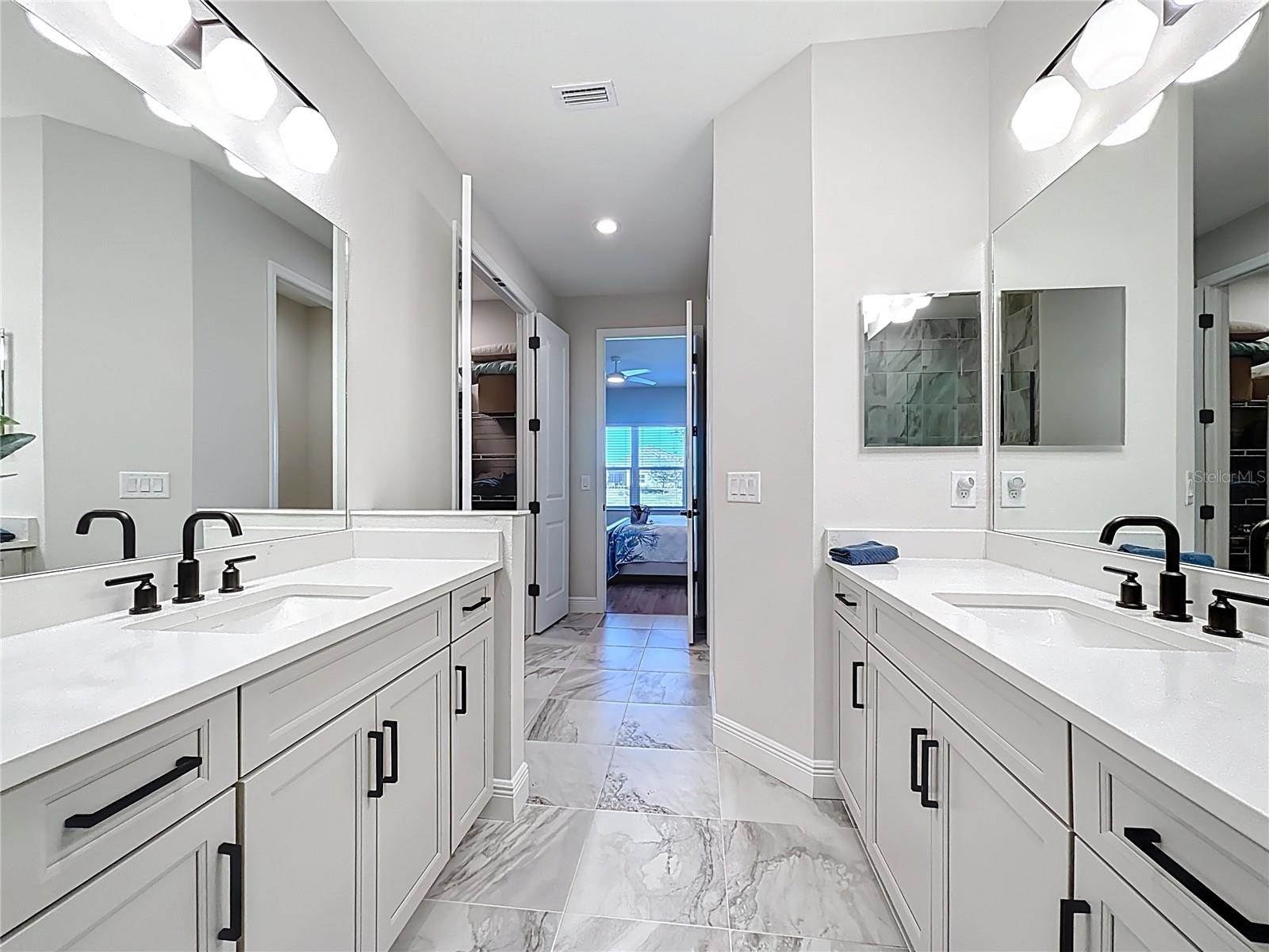 12590 Palatka Drive, Venice, FL 34293