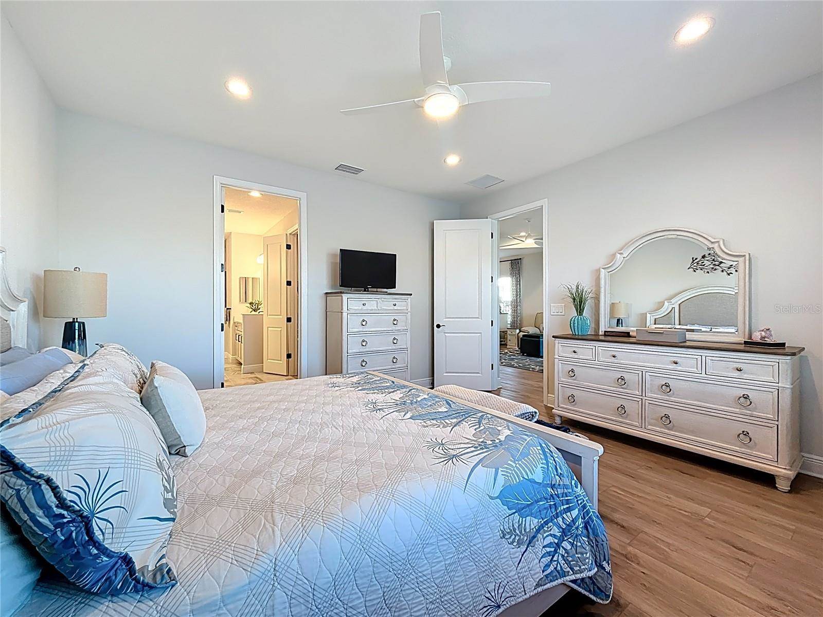 12590 Palatka Drive, Venice, FL 34293