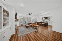 11 Kirkliston Lane, Bella Vista, AR 72715