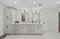 11 Kirkliston Lane, Bella Vista, AR 72715