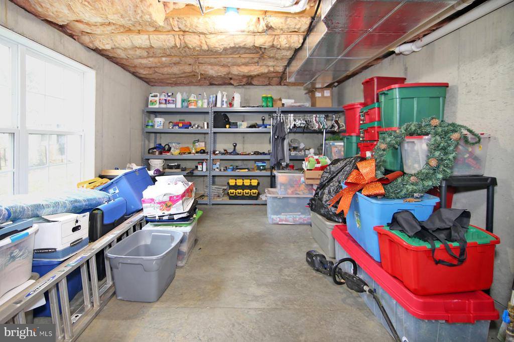 706 Brookside Lane, Lebanon, PA 17042