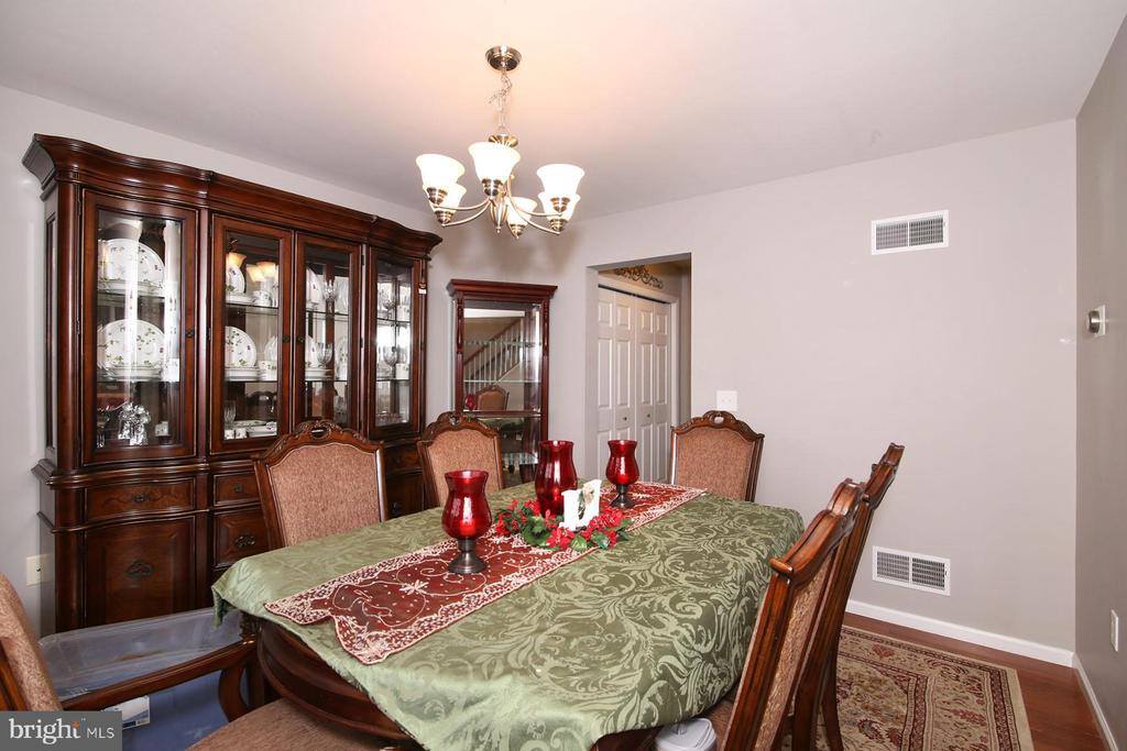 706 Brookside Lane, Lebanon, PA 17042