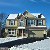 706 Brookside Lane, Lebanon, PA 17042
