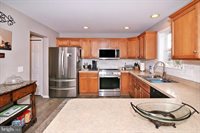 706 Brookside Lane, Lebanon, PA 17042