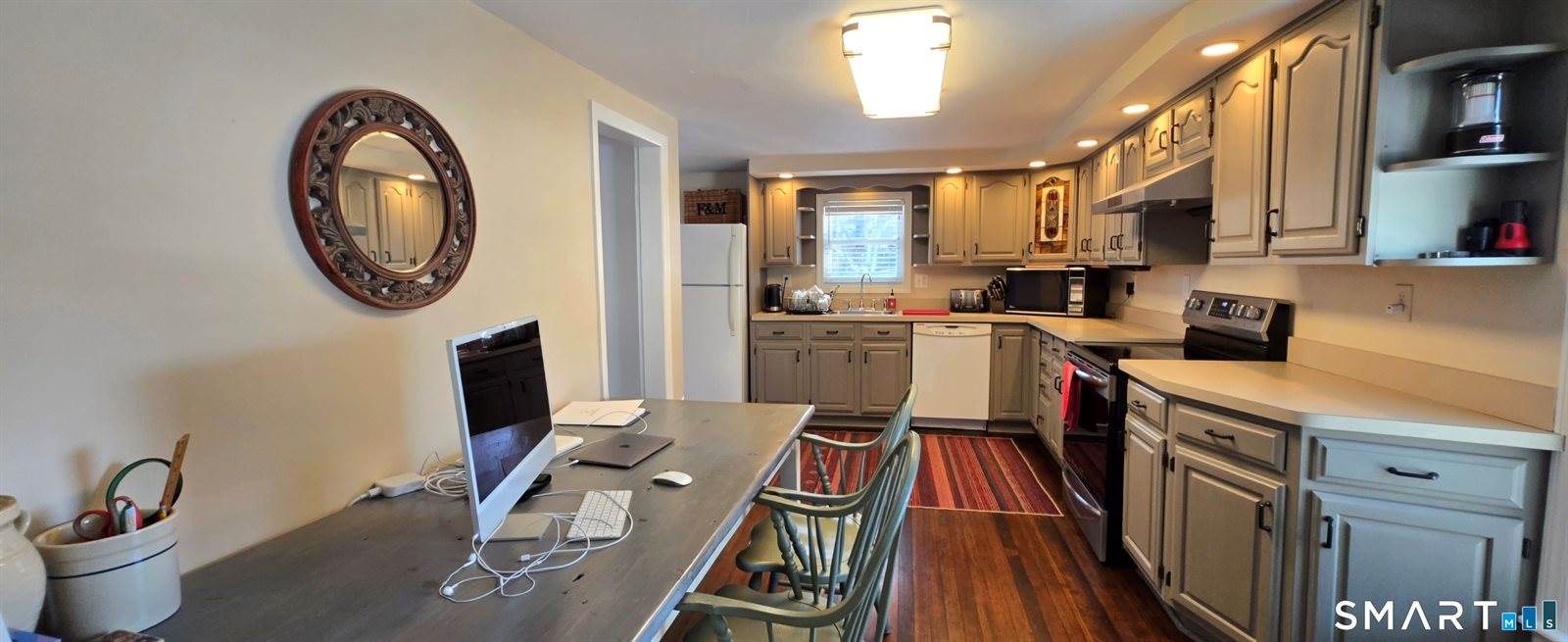 287 Hansen, Bridgeport, CT 06605