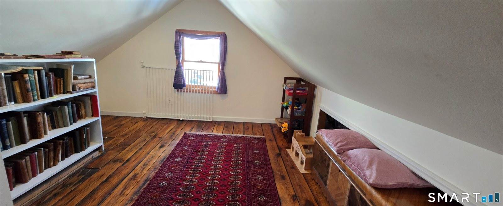 287 Hansen, Bridgeport, CT 06605