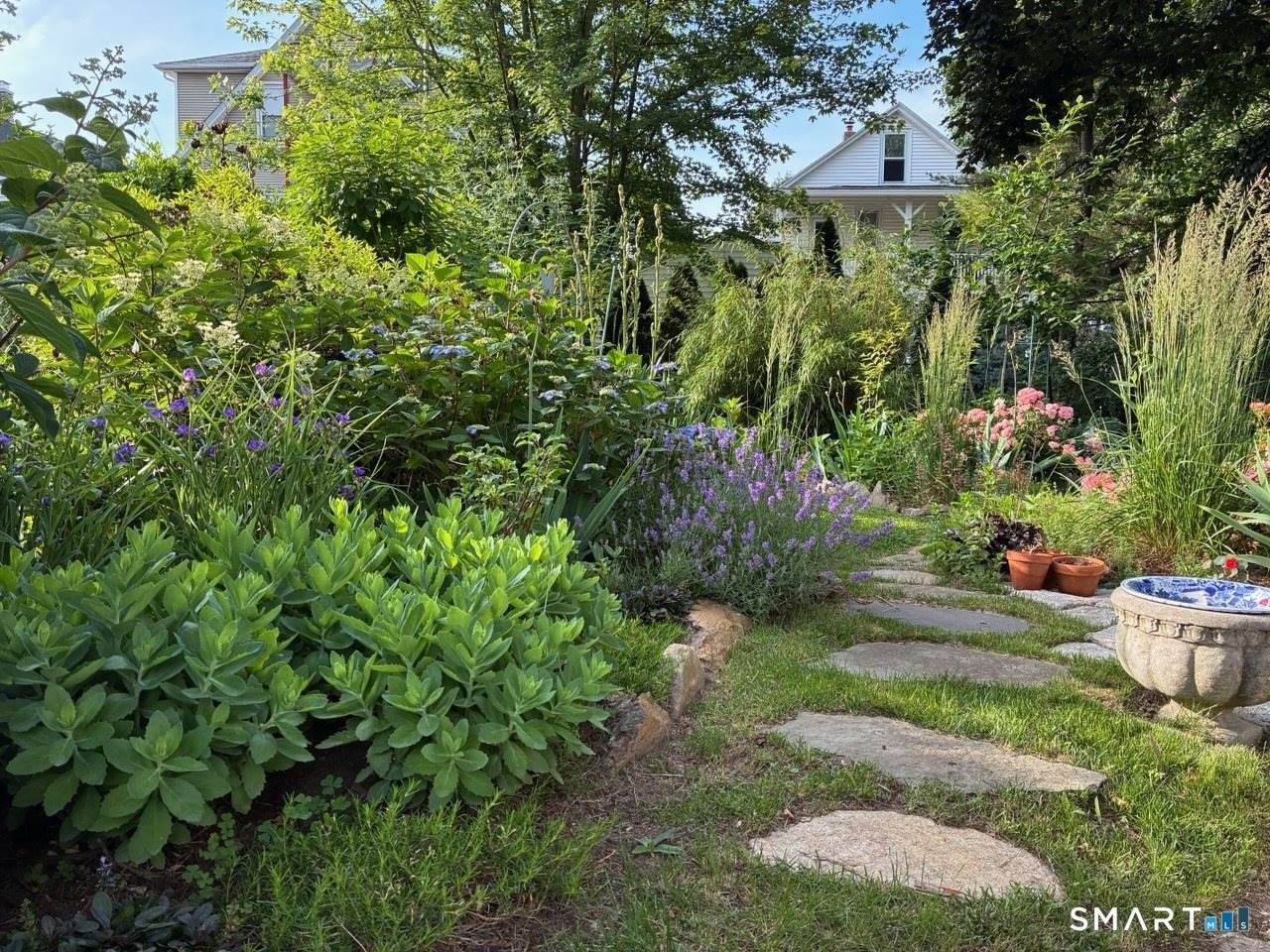 287 Hansen, Bridgeport, CT 06605