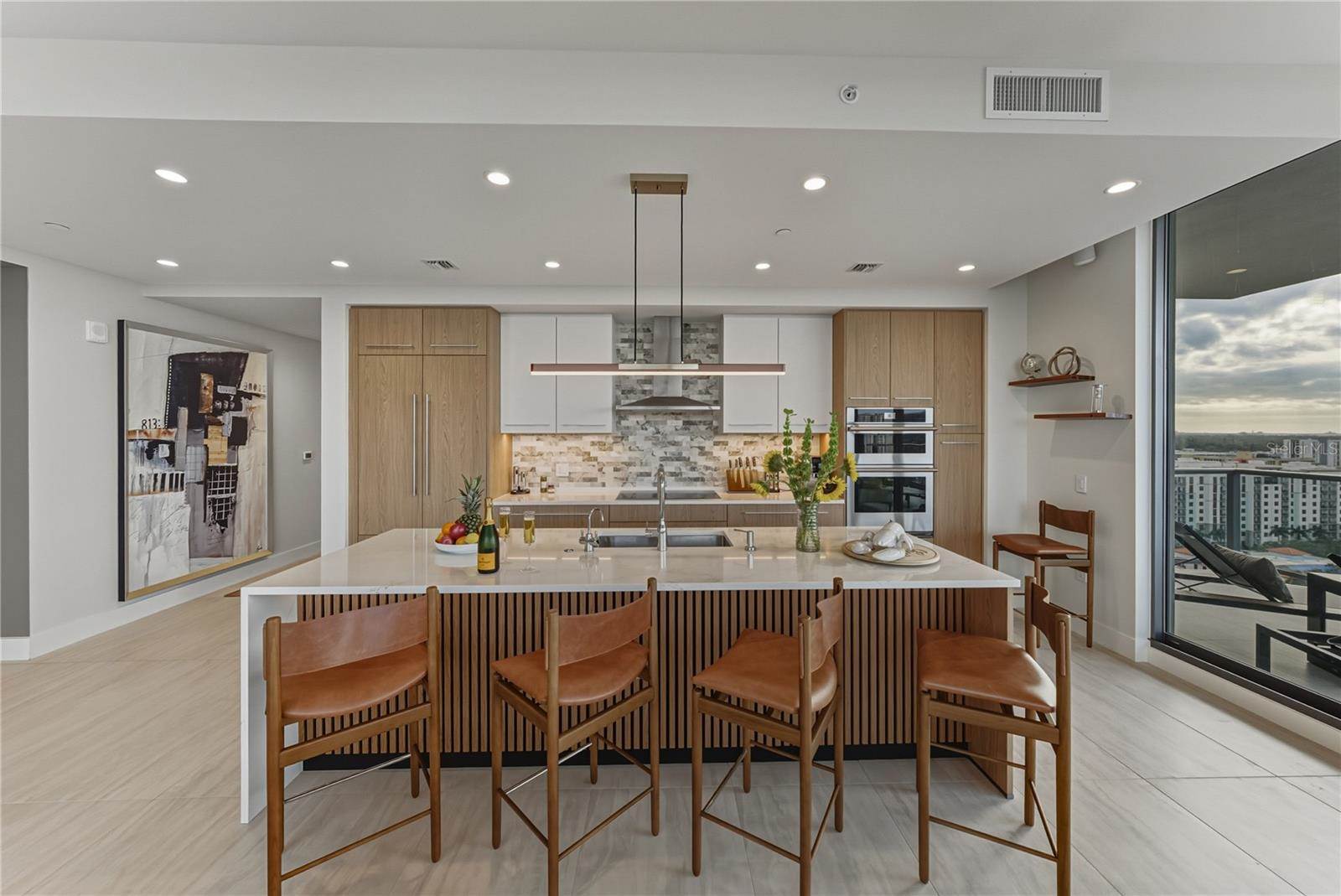 275 1ST Avenue South, #1701, Saint Petersburg, FL 33701