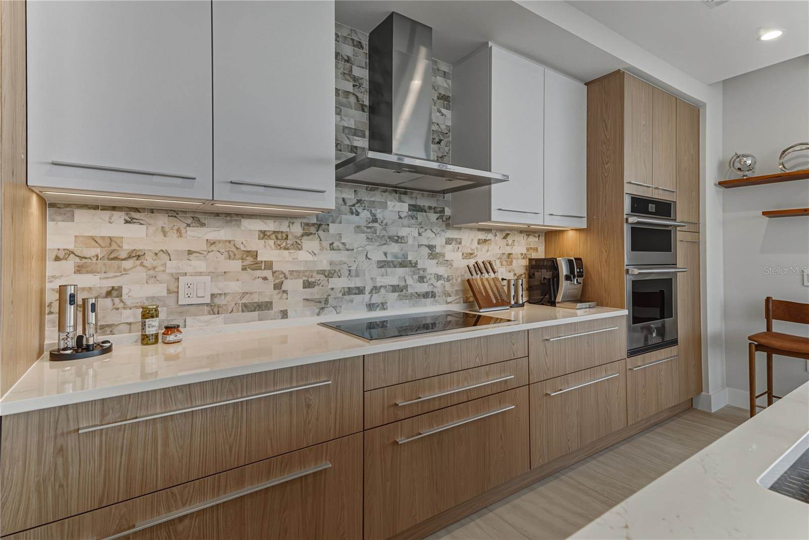 275 1ST Avenue South, #1701, Saint Petersburg, FL 33701