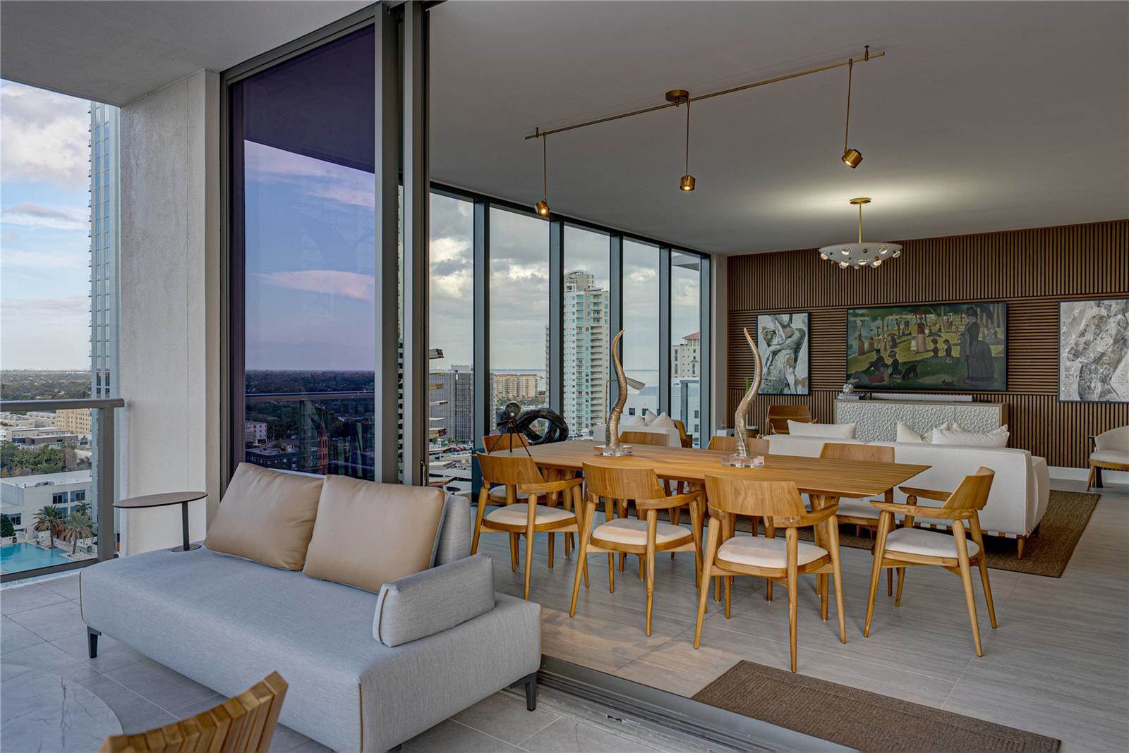 275 1ST Avenue South, #1701, Saint Petersburg, FL 33701