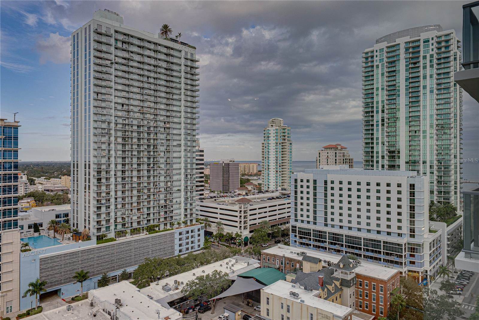 275 1ST Avenue South, #1701, Saint Petersburg, FL 33701