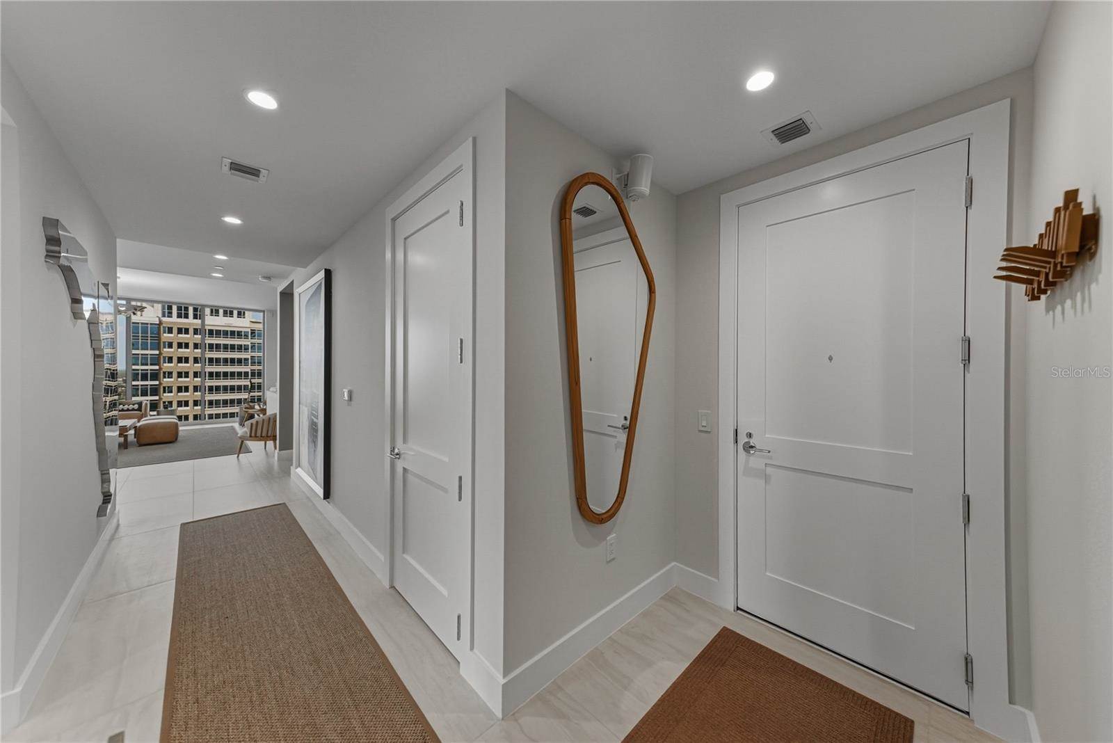 275 1ST Avenue South, #1701, Saint Petersburg, FL 33701