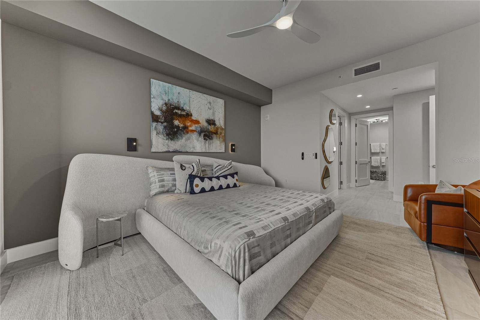 275 1ST Avenue South, #1701, Saint Petersburg, FL 33701