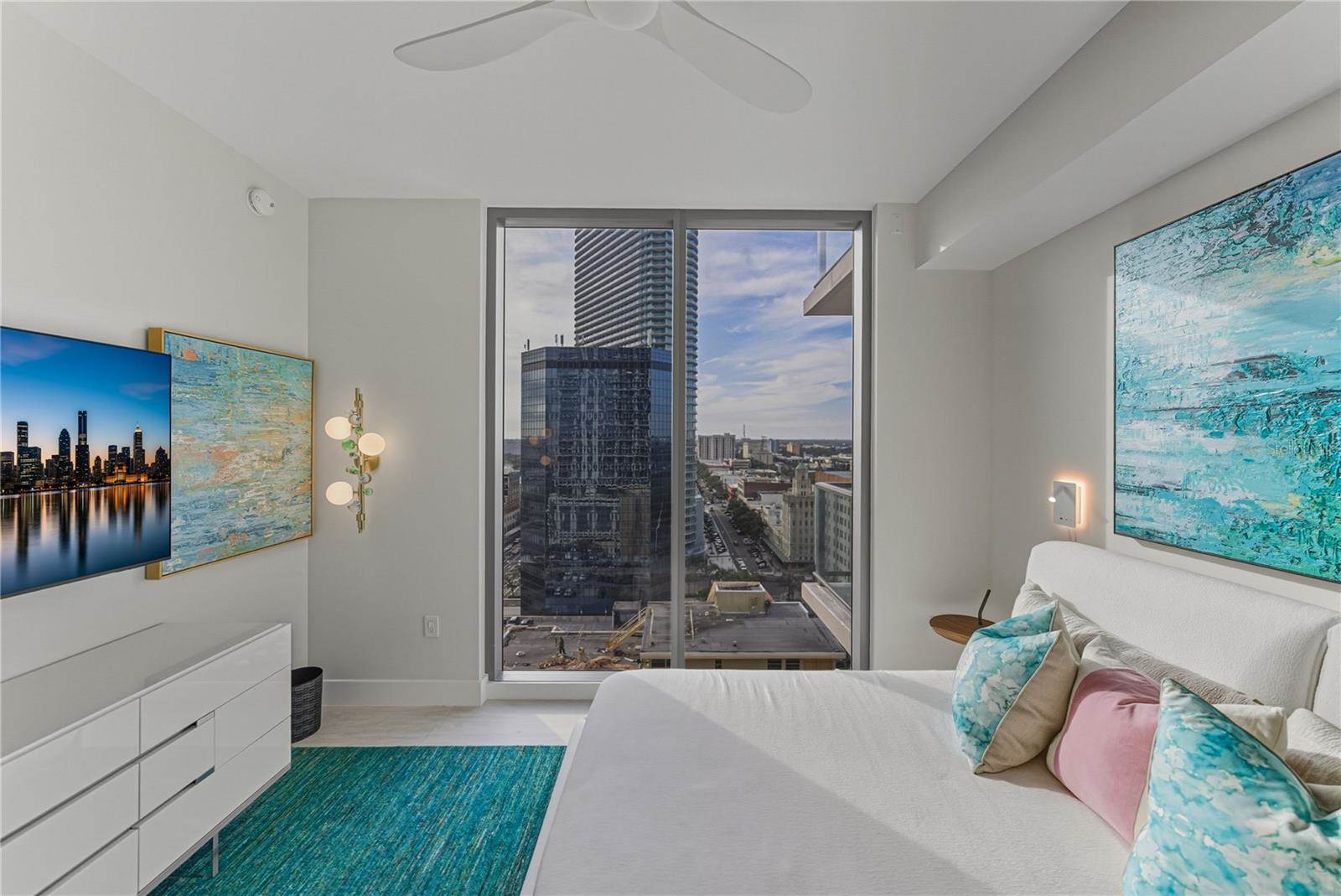 275 1ST Avenue South, #1701, Saint Petersburg, FL 33701