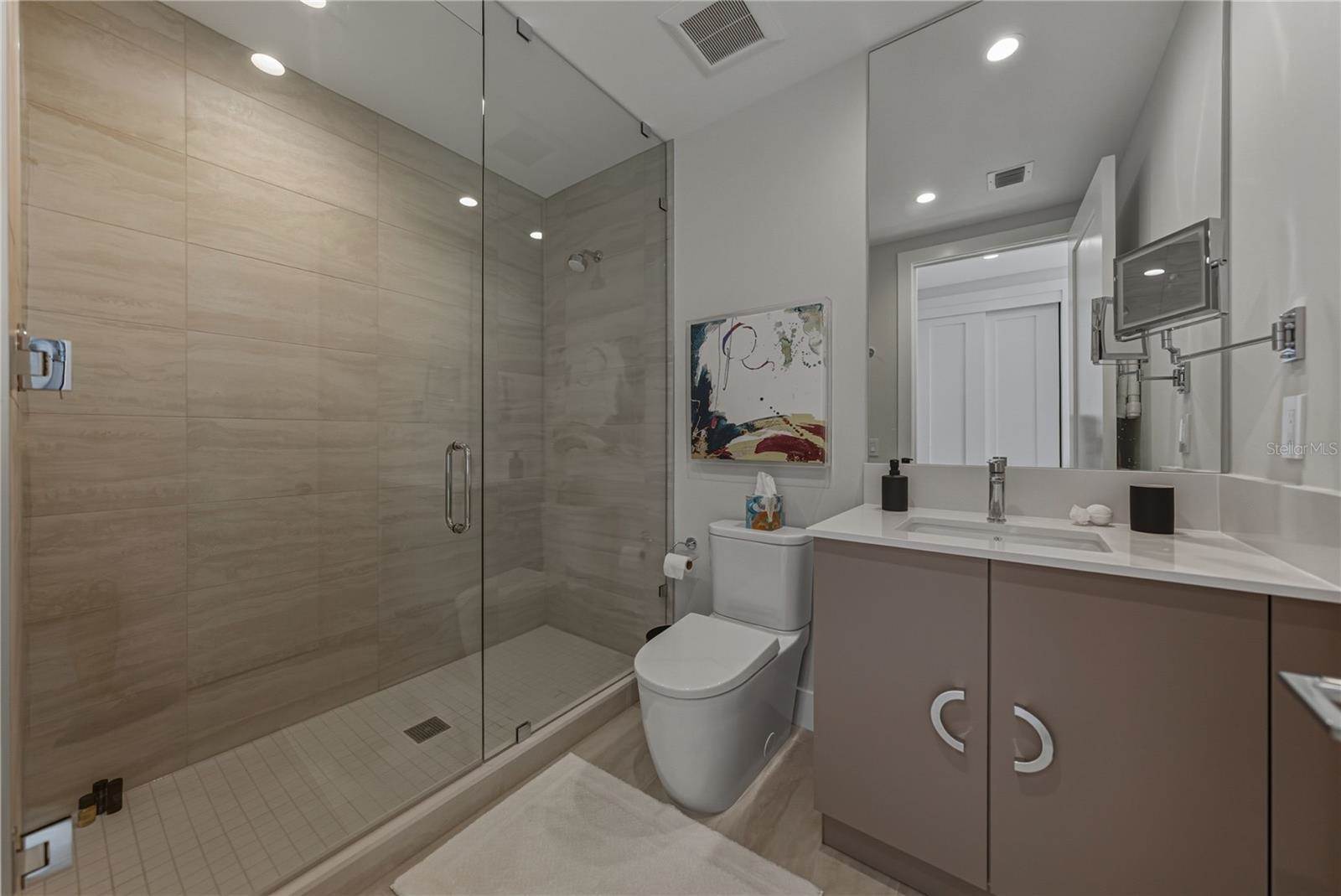 275 1ST Avenue South, #1701, Saint Petersburg, FL 33701