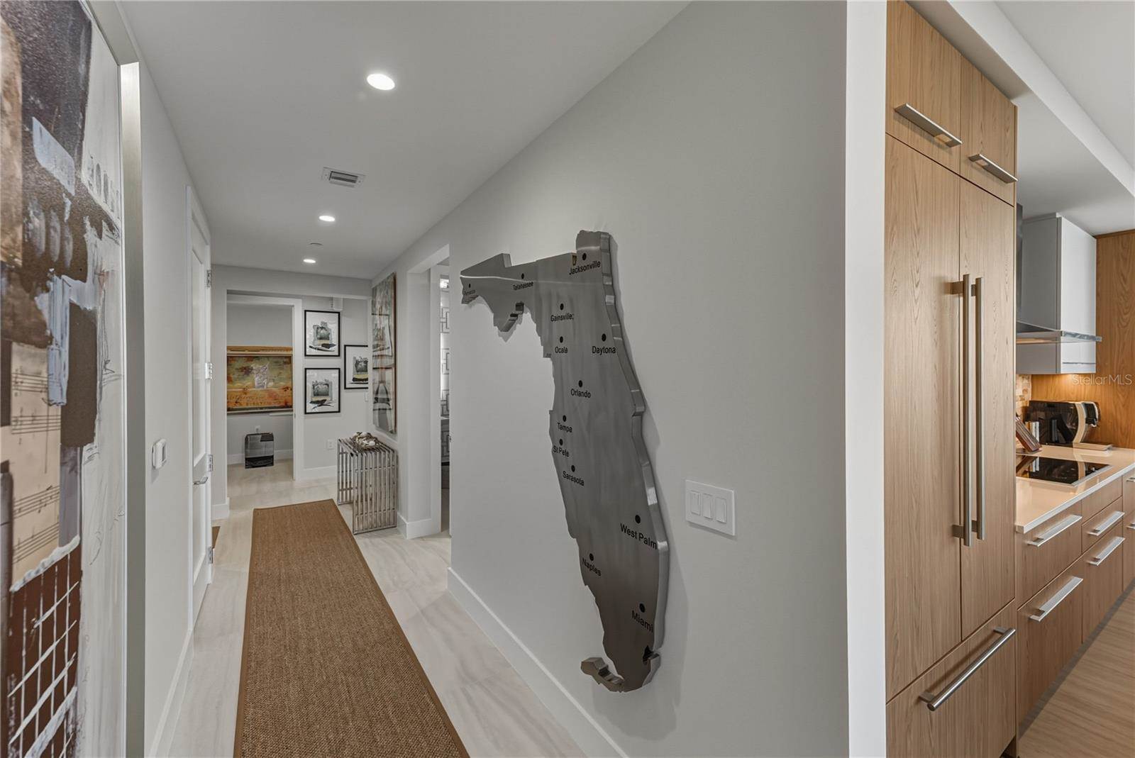 275 1ST Avenue South, #1701, Saint Petersburg, FL 33701