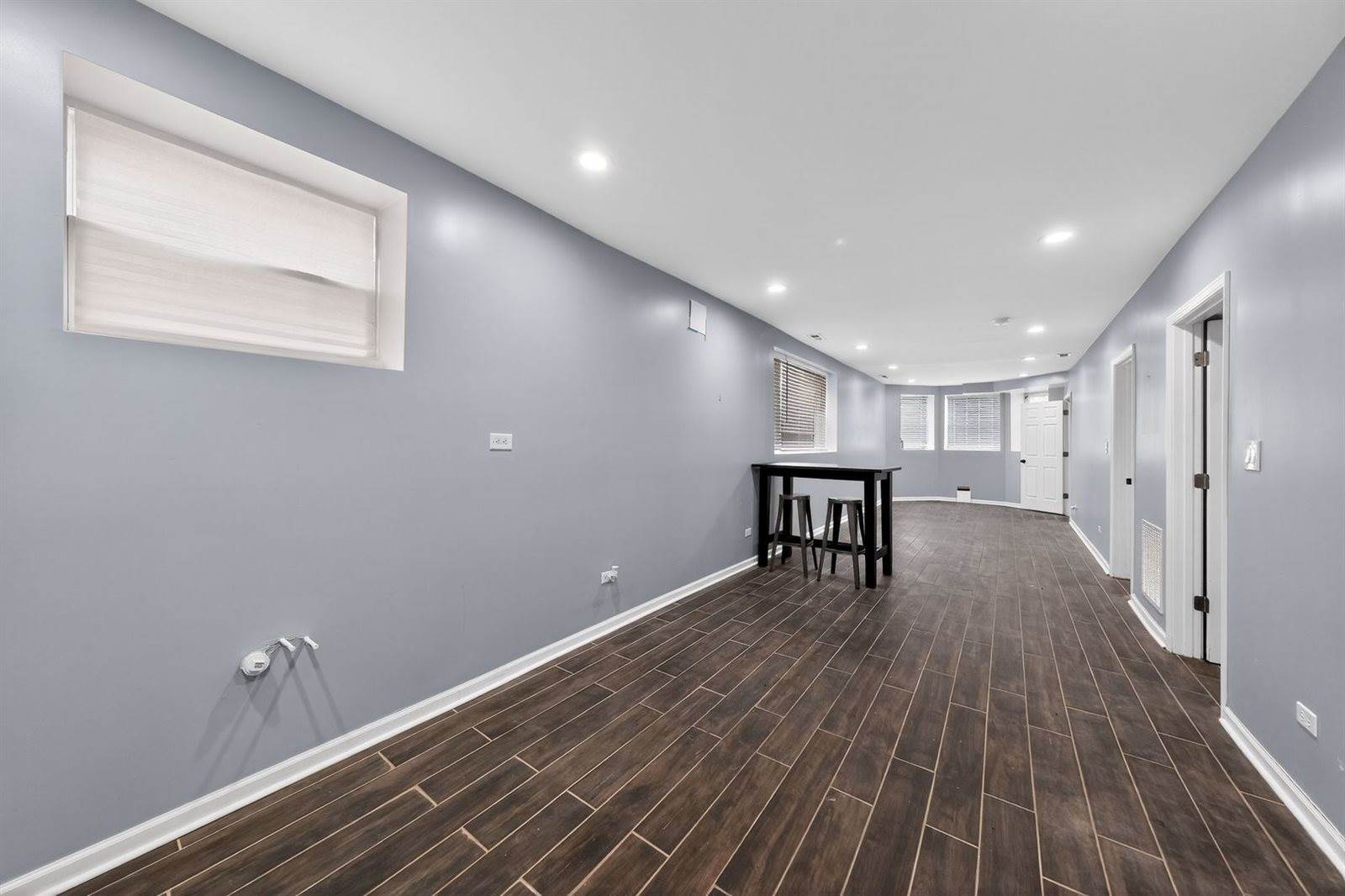 5718 West 63rd Place, Chicago, IL 60638