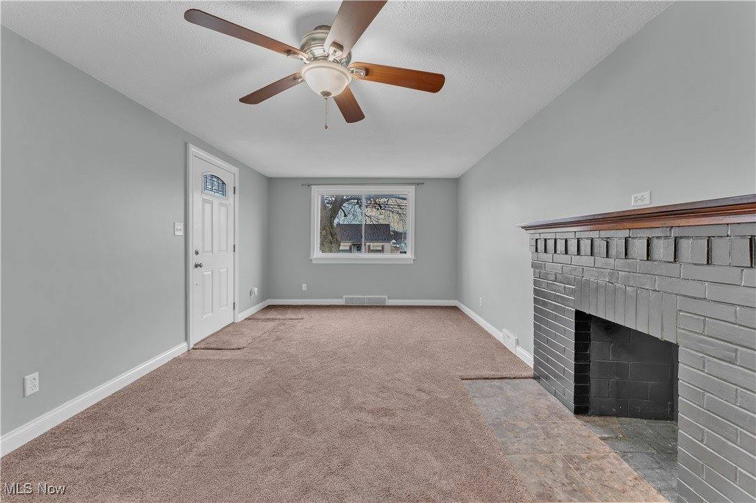 627 Poland Avenue, Struthers, OH 44471