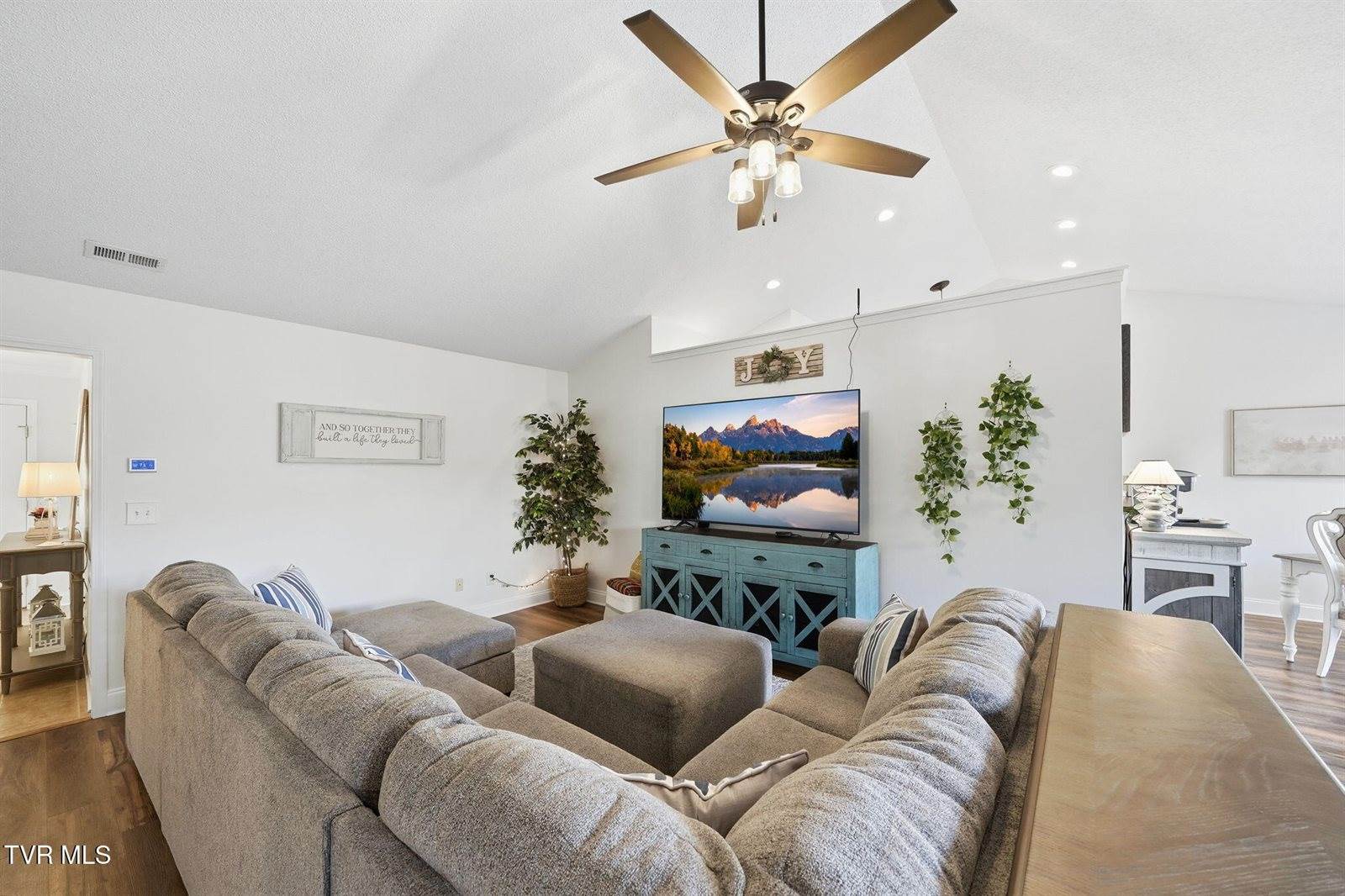 54 Boone Hill Court, #54, Johnson City, TN 37615