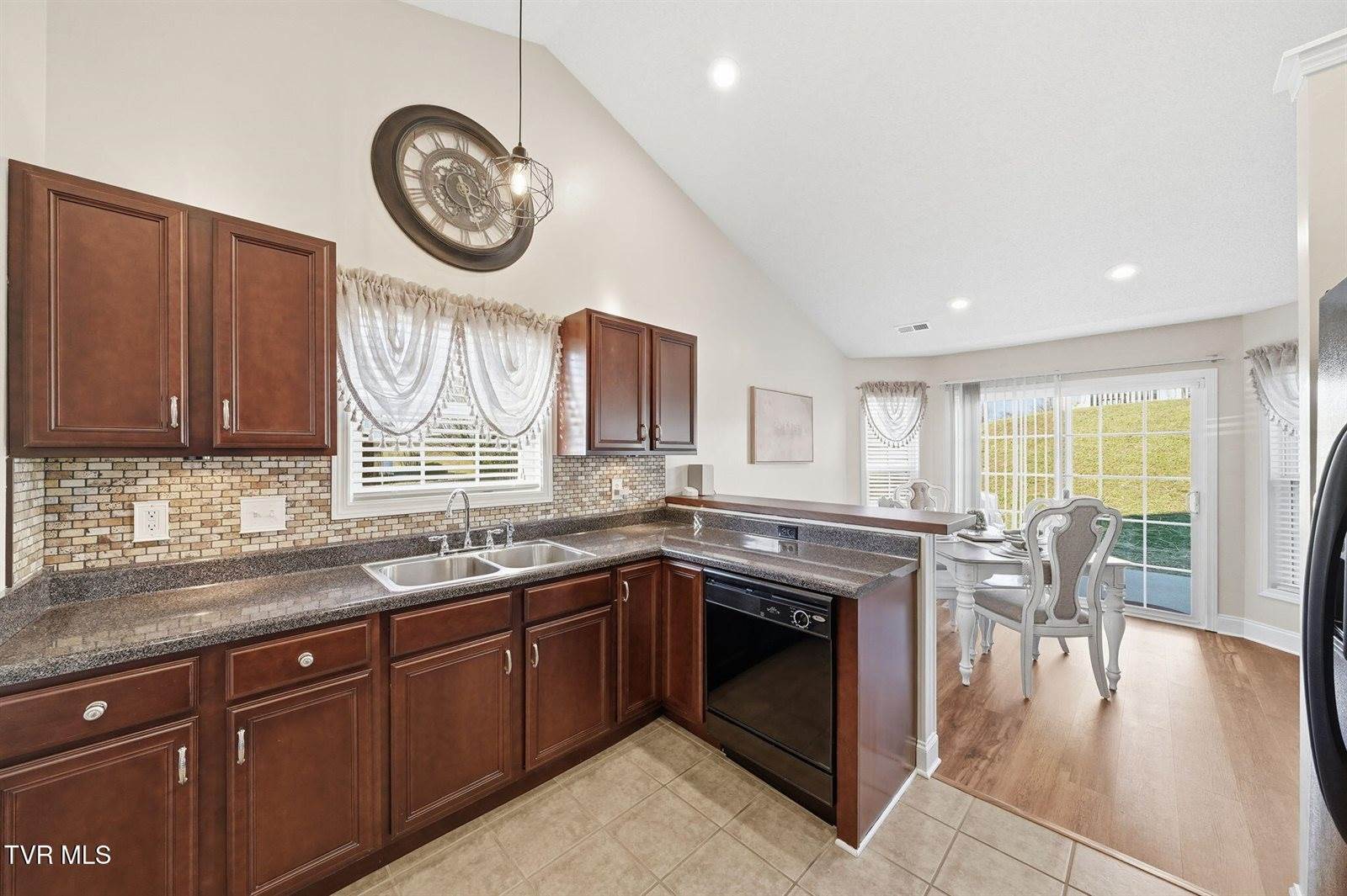 54 Boone Hill Court, #54, Johnson City, TN 37615