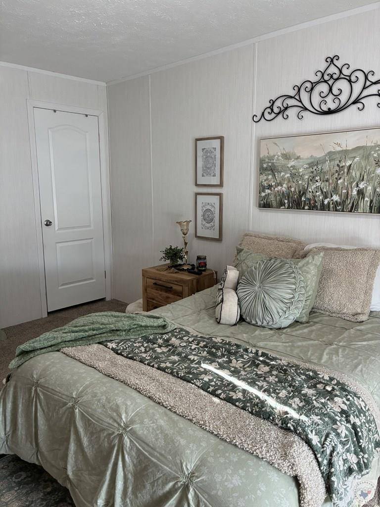 55 Barkman Bend Rd, Hooks, TX 75561